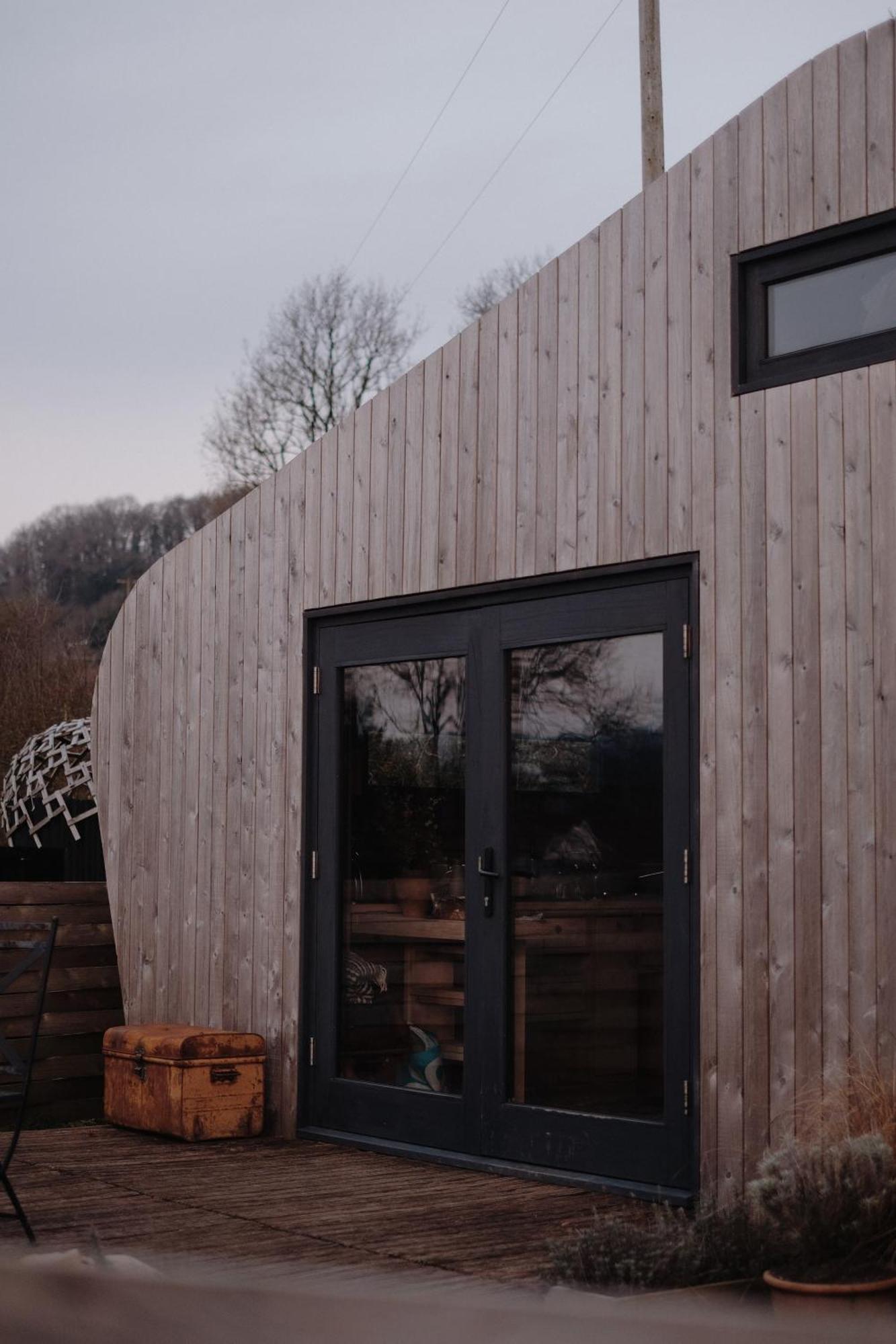 Two Unique Cabins Wrapped In Beautiful Welsh Scenery Presteigne Extérieur photo